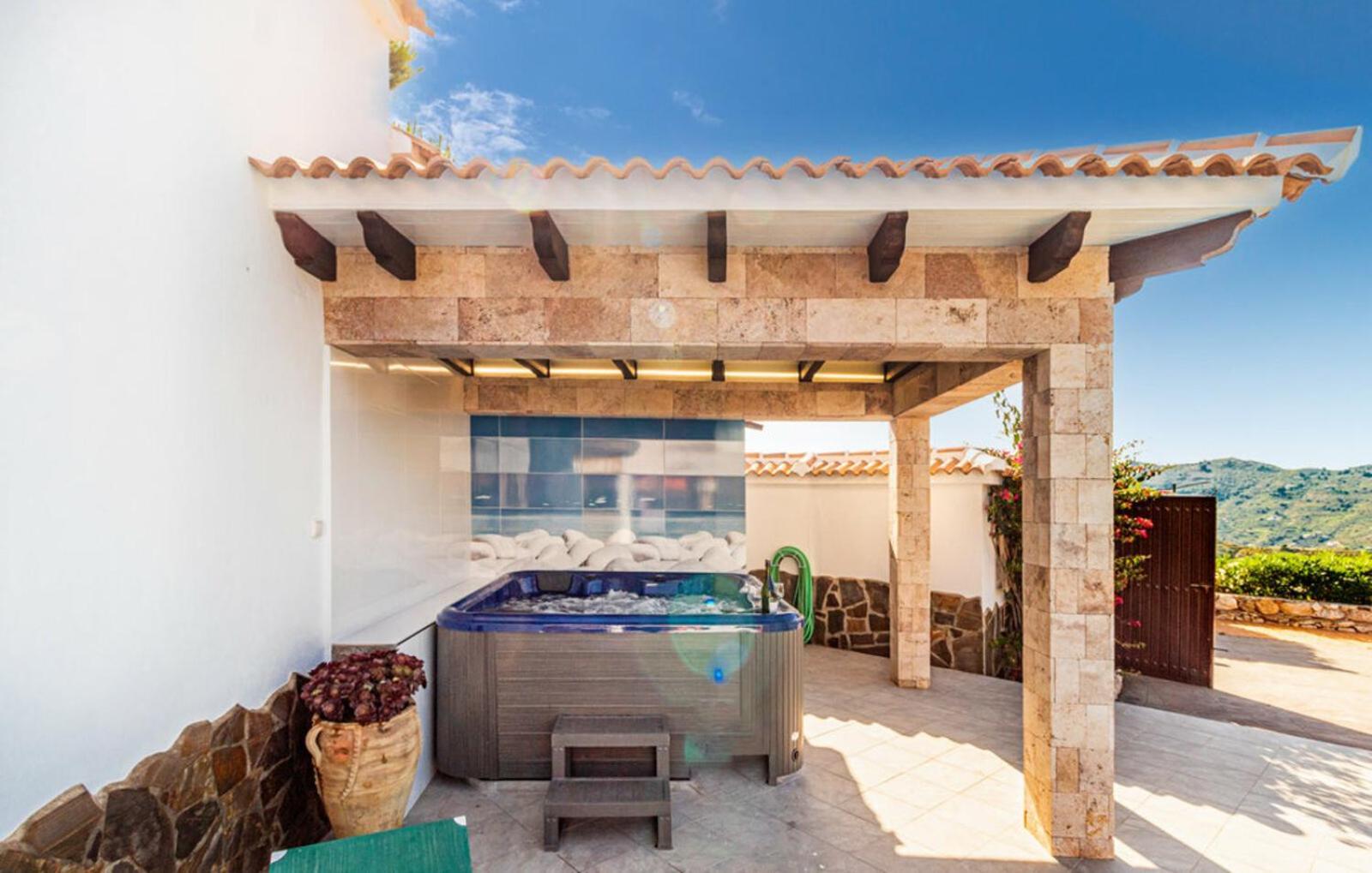 Villa Javier En Sayalonga Buitenkant foto