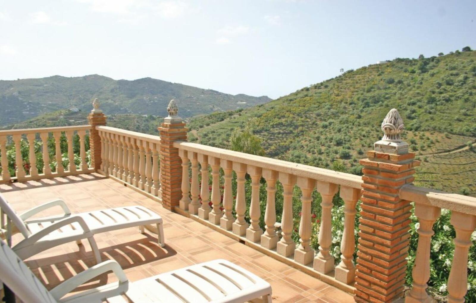 Villa Javier En Sayalonga Buitenkant foto