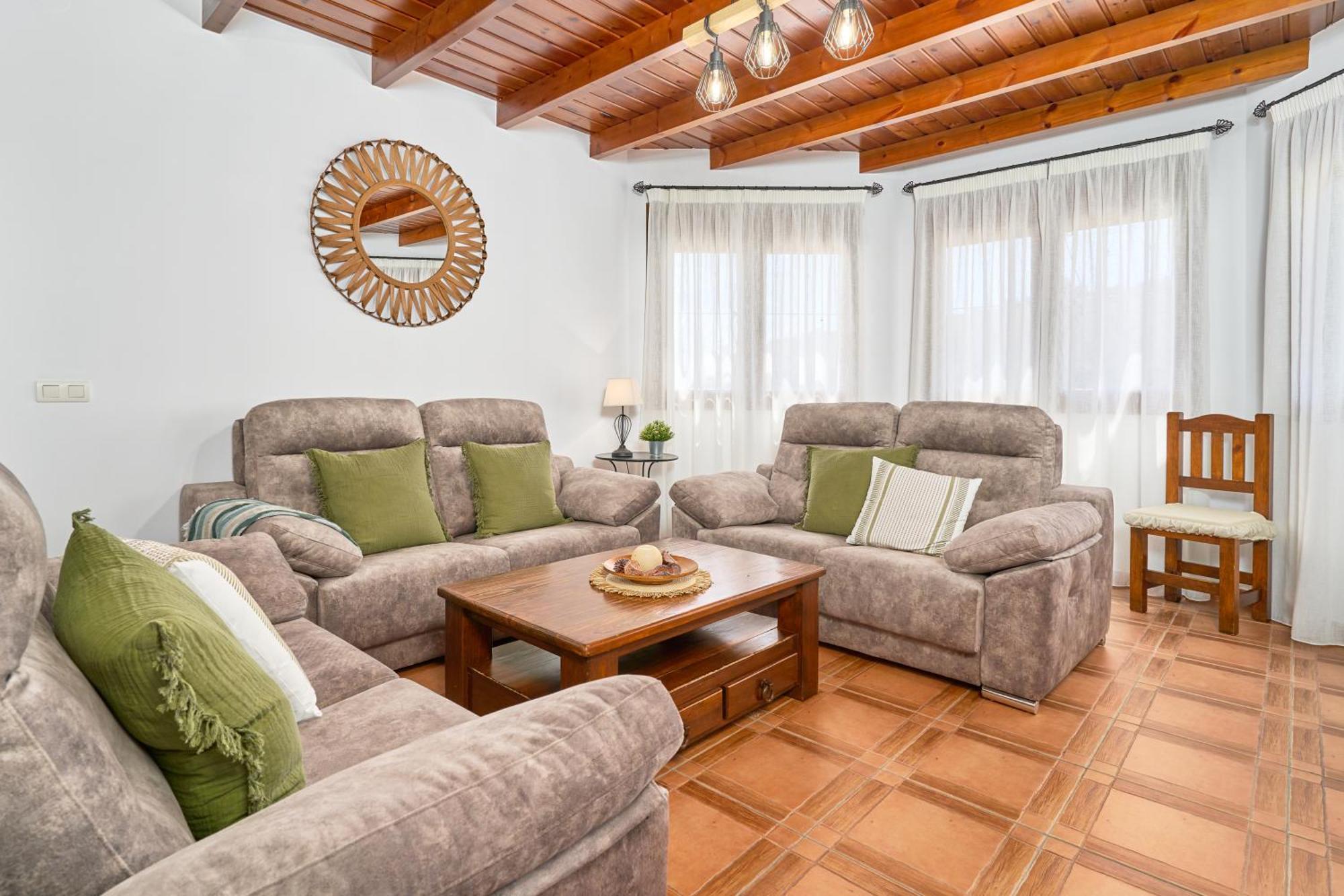 Villa Javier En Sayalonga Buitenkant foto