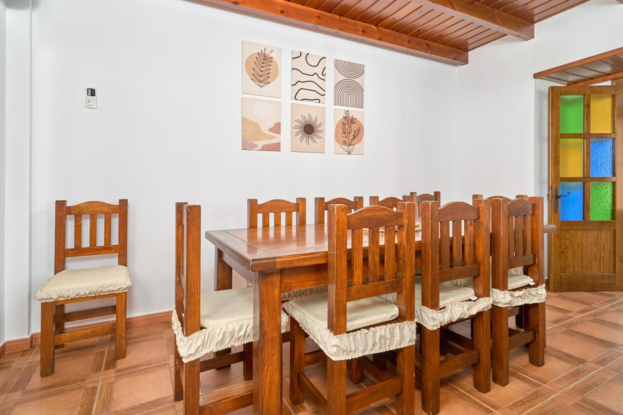 Villa Javier En Sayalonga Buitenkant foto